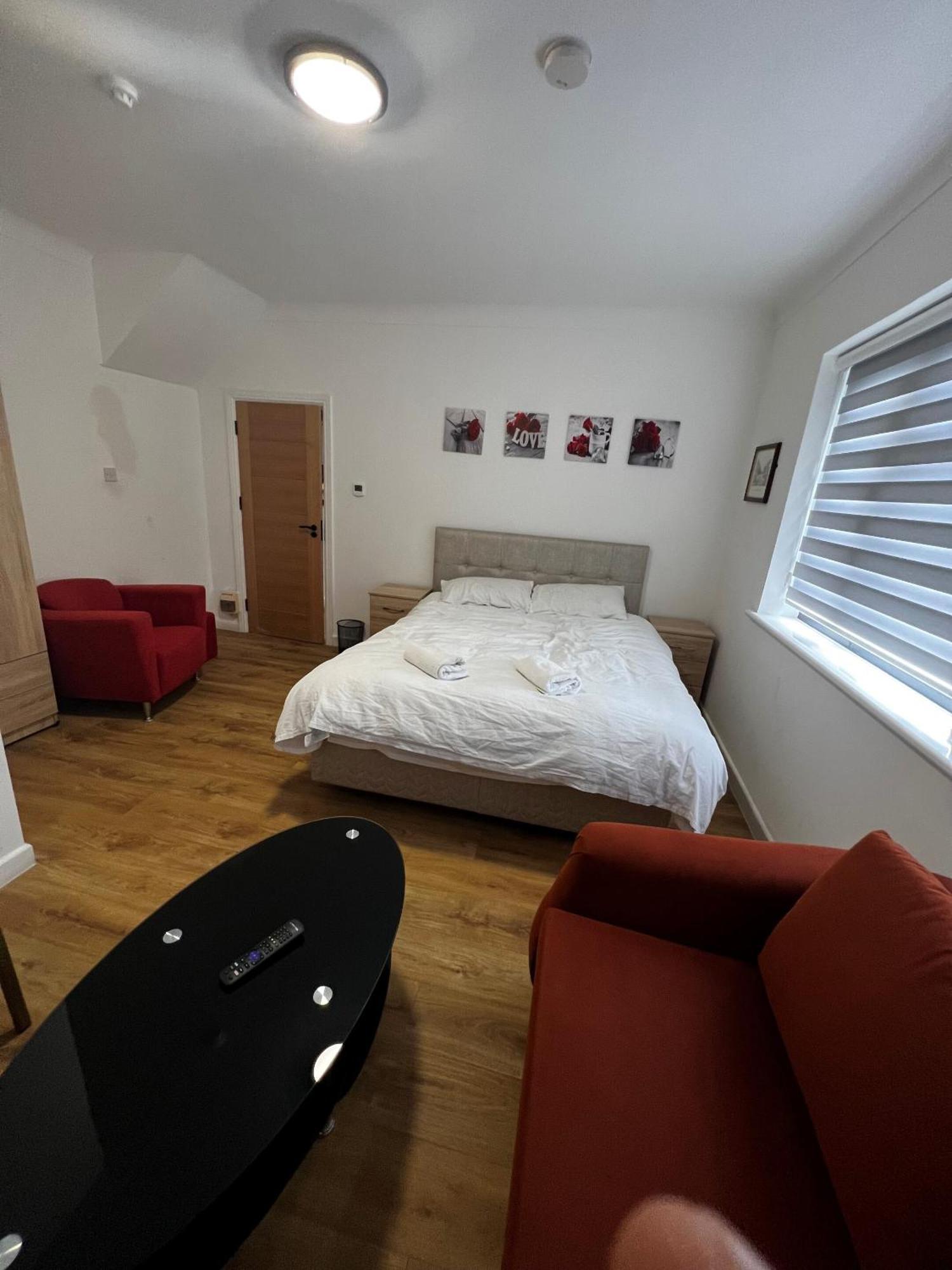 The Barrington Hotel New Barnet Dış mekan fotoğraf