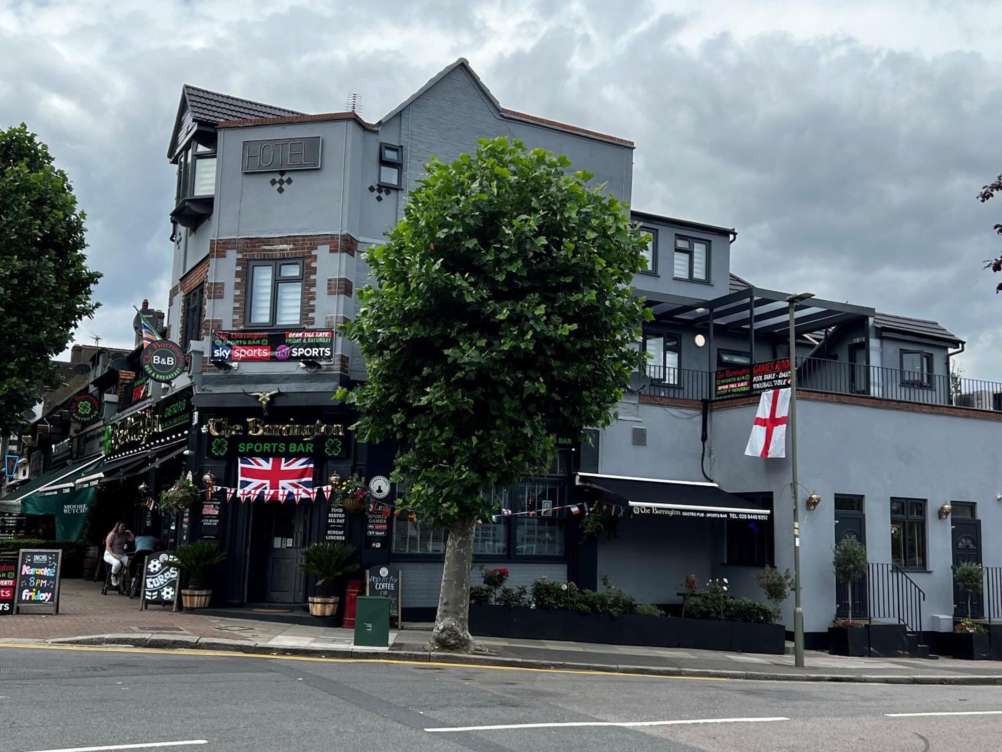 The Barrington Hotel New Barnet Dış mekan fotoğraf