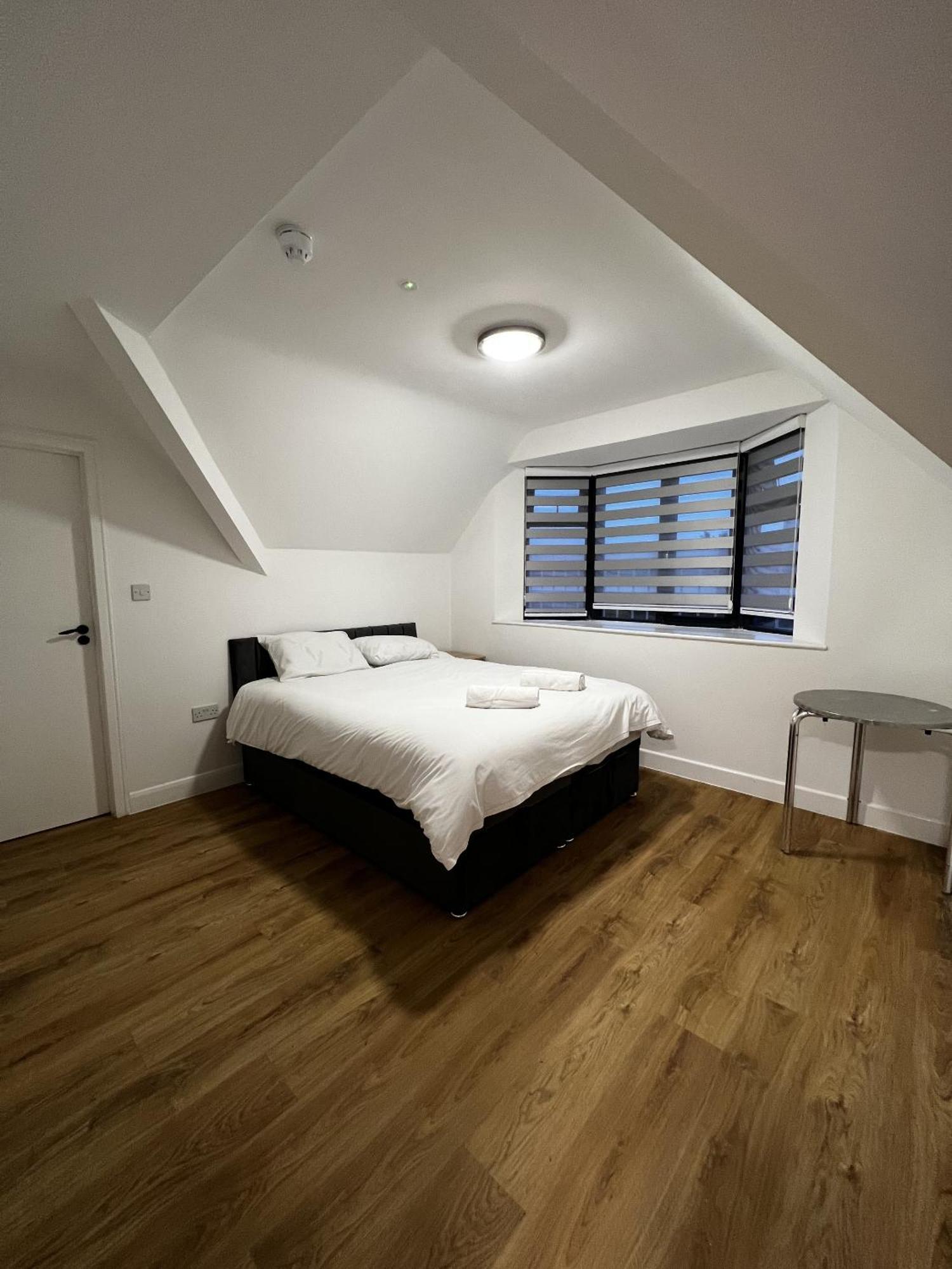 The Barrington Hotel New Barnet Dış mekan fotoğraf