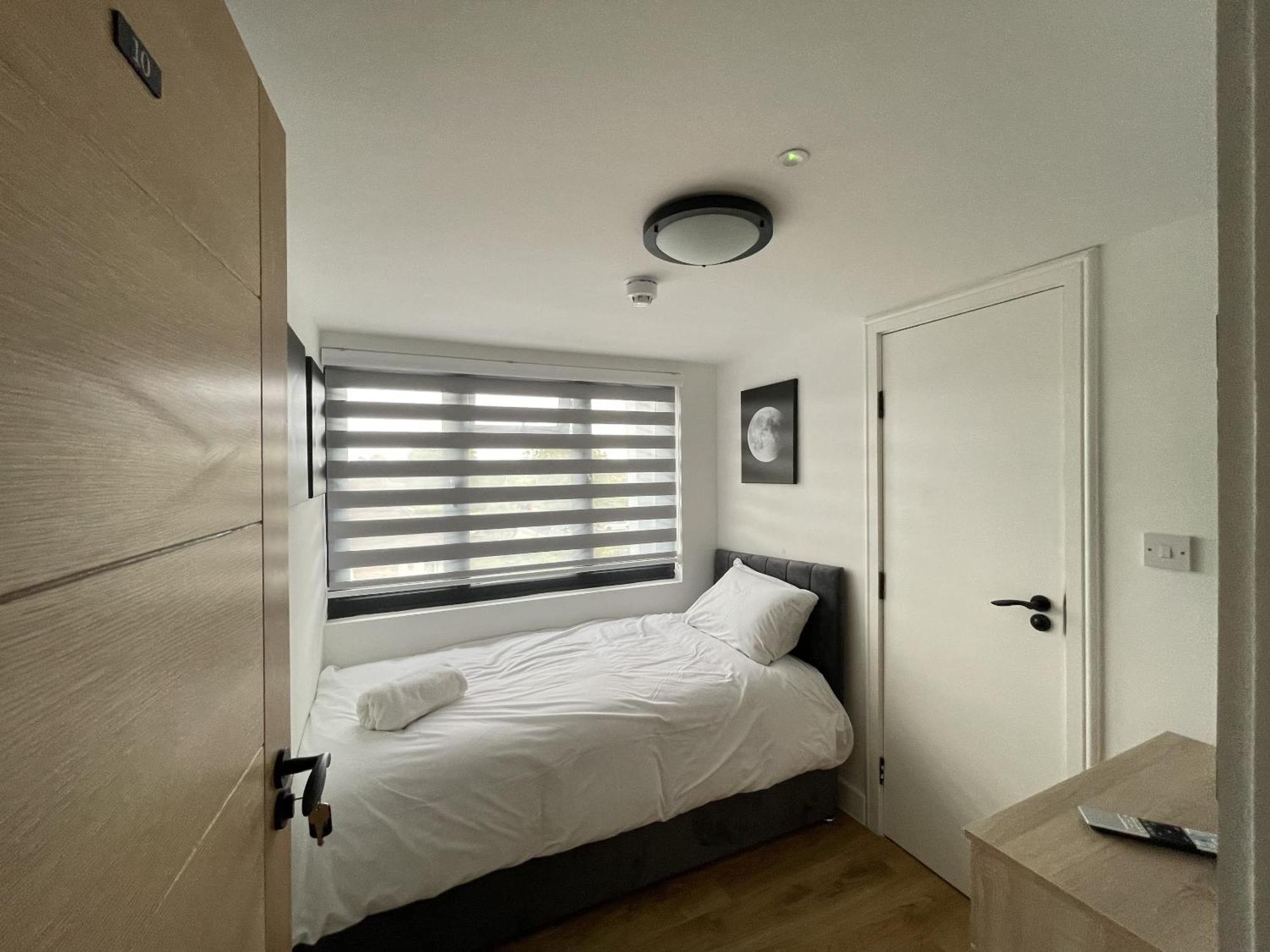 The Barrington Hotel New Barnet Oda fotoğraf