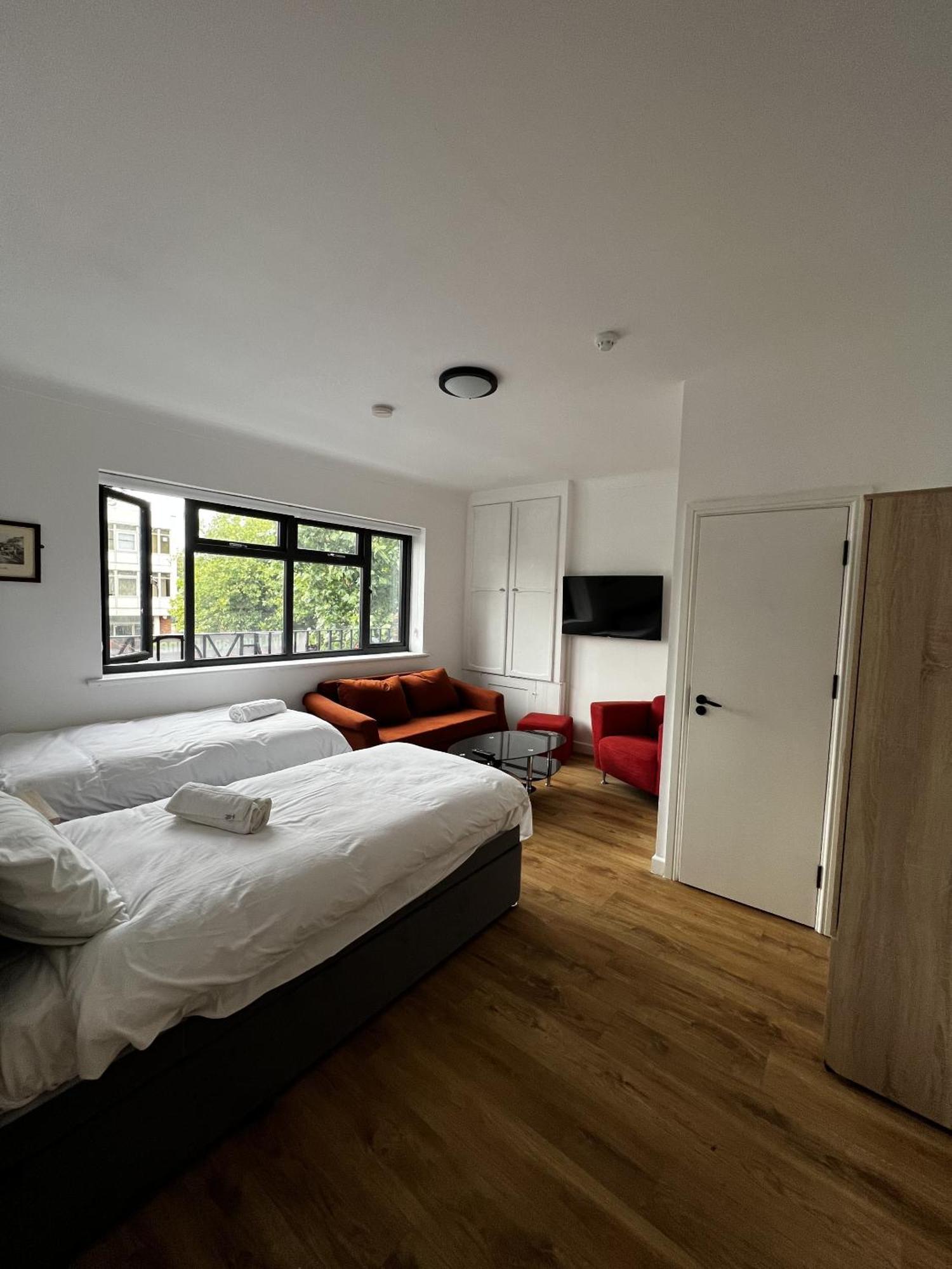 The Barrington Hotel New Barnet Oda fotoğraf